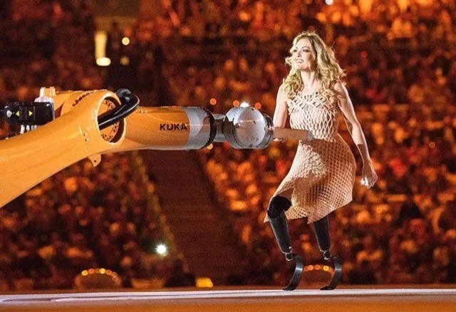 Amy Purdy performing in Danit Peleg's 3D-printed dress